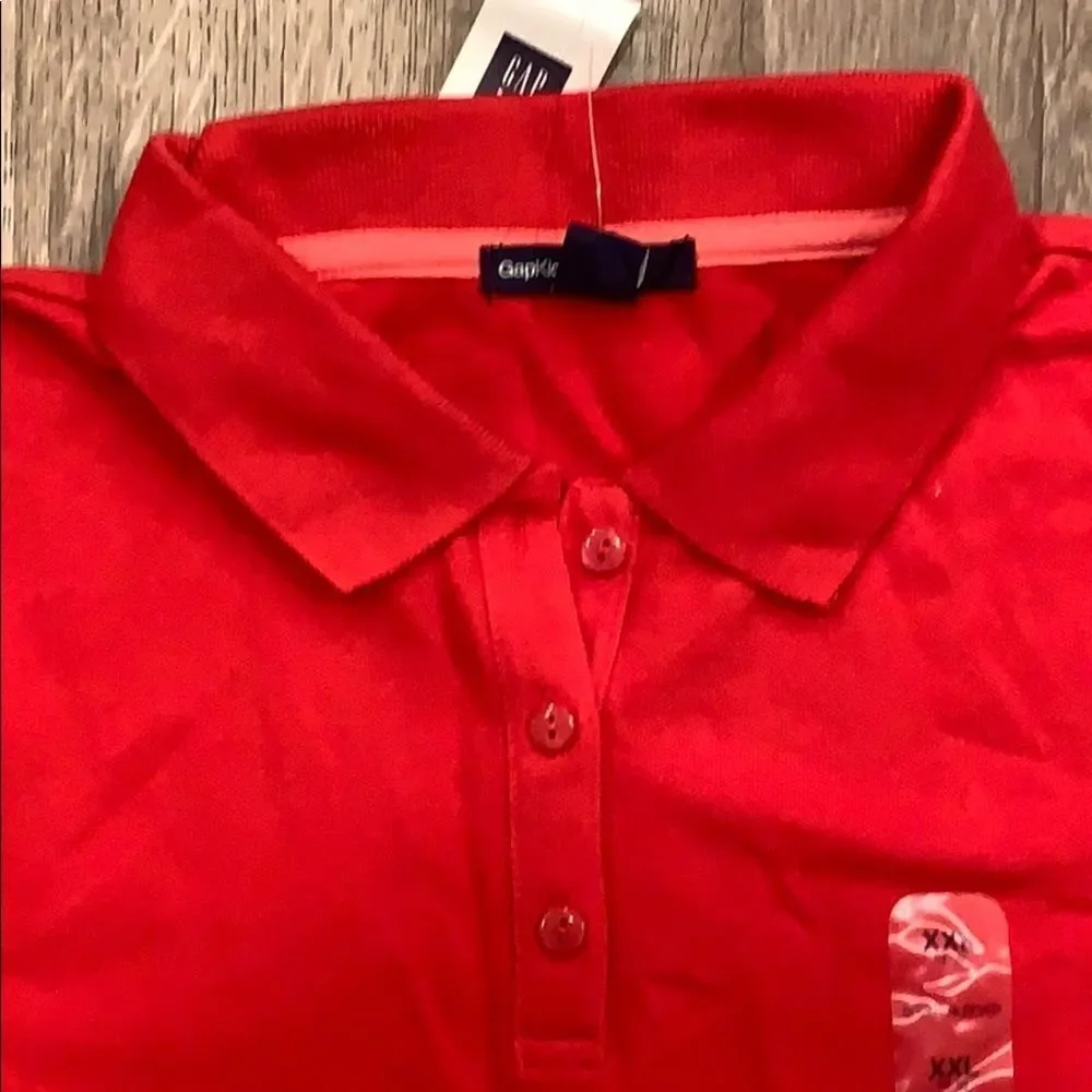 🎉1 hr sale 🎉Gap polo top